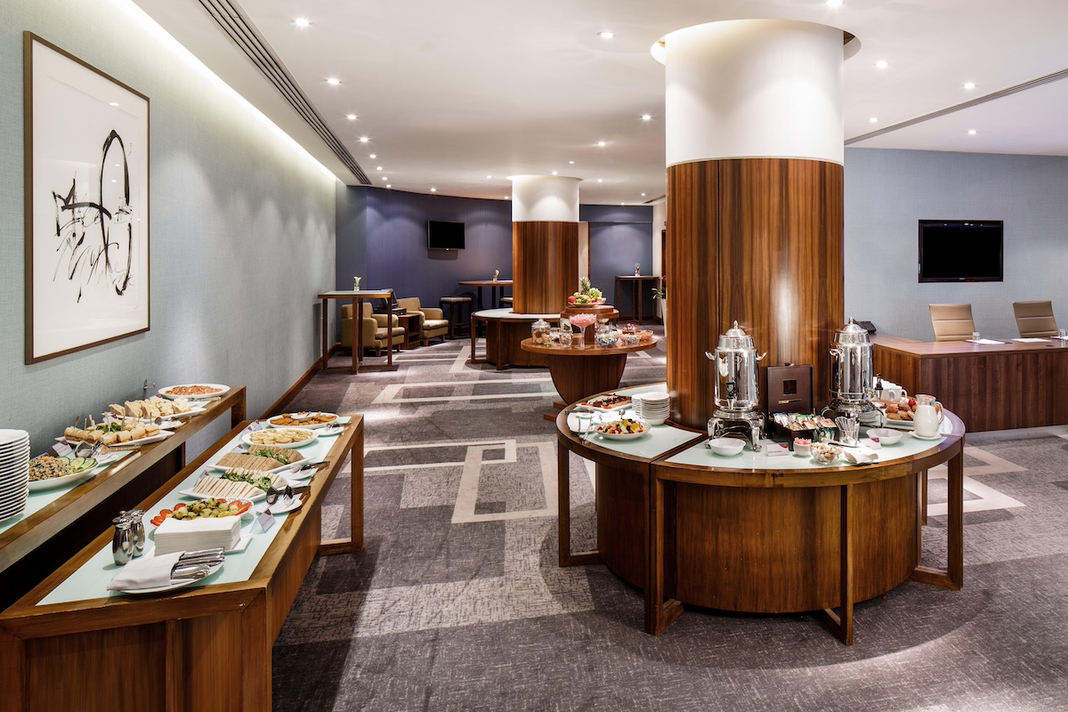 Unwind and Indulge: A Culinary Journey at Crowne Plaza’s Refettorio Restaurant Image